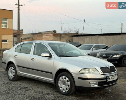 Сірий Шкода Октавія, об'ємом двигуна 1.6 л та пробігом 250 тис. км за 3850 $, фото 17 на Automoto.ua