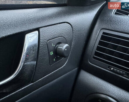 Серый Шкода Октавия, объемом двигателя 1.6 л и пробегом 267 тыс. км за 4700 $, фото 18 на Automoto.ua