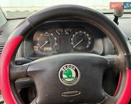 Серый Шкода Октавия, объемом двигателя 1.6 л и пробегом 322 тыс. км за 4500 $, фото 7 на Automoto.ua