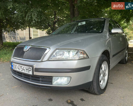 Серый Шкода Октавия, объемом двигателя 1.6 л и пробегом 233 тыс. км за 5999 $, фото 1 на Automoto.ua
