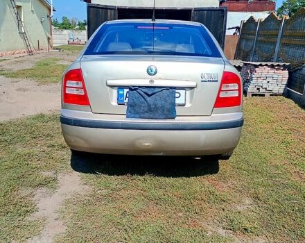 Серый Шкода Октавия, объемом двигателя 1.6 л и пробегом 400 тыс. км за 4400 $, фото 3 на Automoto.ua