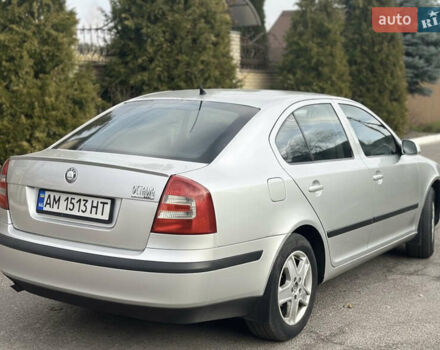 Серый Шкода Октавия, объемом двигателя 1.6 л и пробегом 260 тыс. км за 4950 $, фото 2 на Automoto.ua