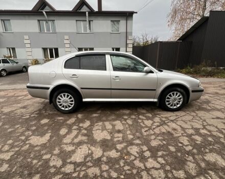 Серый Шкода Октавия, объемом двигателя 1.8 л и пробегом 270 тыс. км за 4300 $, фото 4 на Automoto.ua