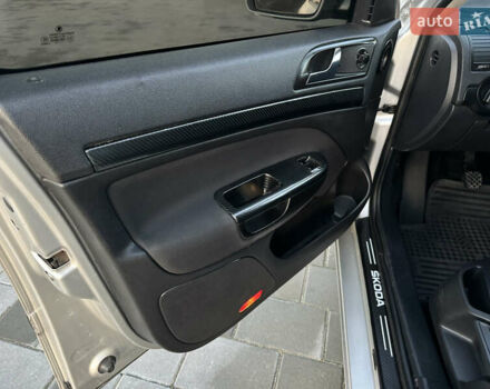 Сірий Шкода Октавія, об'ємом двигуна 1.6 л та пробігом 281 тис. км за 5500 $, фото 5 на Automoto.ua