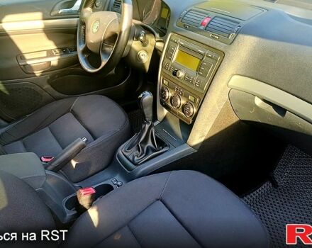 Шкода Октавия 2005 в Каменское - Днепродзержинск на Automoto.ua Серый Шкода Октавия, объемом двигателя 1.6 л и пробегом 255 тыс. км за 5900 $, фото 7 на Automoto.ua