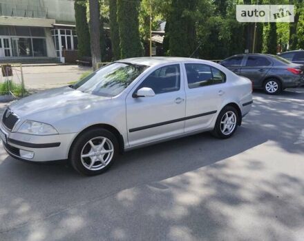 Серый Шкода Октавия, объемом двигателя 1.6 л и пробегом 270 тыс. км за 5900 $, фото 2 на Automoto.ua