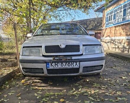 Серый Шкода Октавия, объемом двигателя 1.9 л и пробегом 350 тыс. км за 2100 $, фото 6 на Automoto.ua