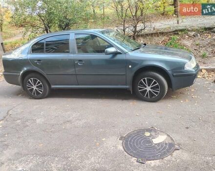 Серый Шкода Октавия, объемом двигателя 1.6 л и пробегом 160 тыс. км за 4300 $, фото 3 на Automoto.ua