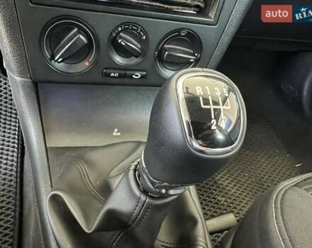 Сірий Шкода Октавія, об'ємом двигуна 1.6 л та пробігом 290 тис. км за 5999 $, фото 25 на Automoto.ua