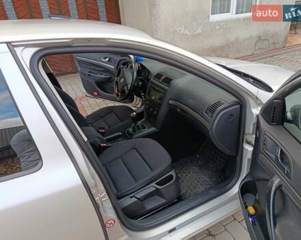 Серый Шкода Октавия, объемом двигателя 2 л и пробегом 370 тыс. км за 4850 $, фото 7 на Automoto.ua