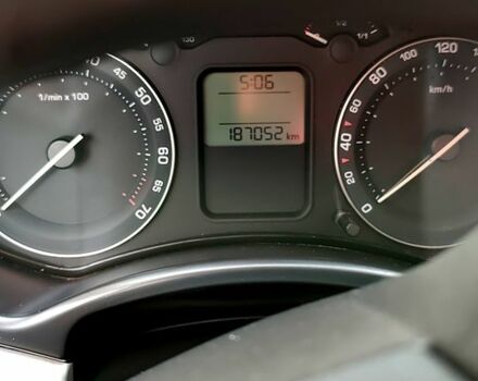 Сірий Шкода Октавія, об'ємом двигуна 1.6 л та пробігом 190 тис. км за 5300 $, фото 2 на Automoto.ua