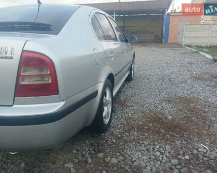 Шкода Октавия 2005 в Жмеренке на Automoto.ua Серый Шкода Октавия, объемом двигателя 1.6 л и пробегом 359 тыс. км за 3400 $, фото 5 на Automoto.ua