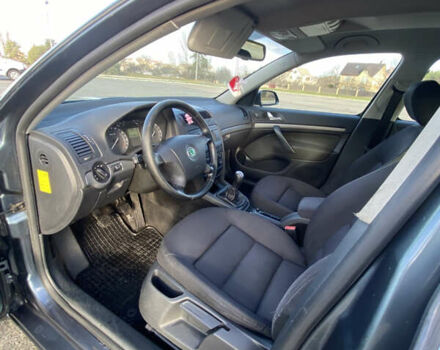 Сірий Шкода Октавія, об'ємом двигуна 1.6 л та пробігом 360 тис. км за 5100 $, фото 7 на Automoto.ua