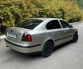 Серый Шкода Октавия, объемом двигателя 1.6 л и пробегом 280 тыс. км за 4700 $, фото 3 на Automoto.ua