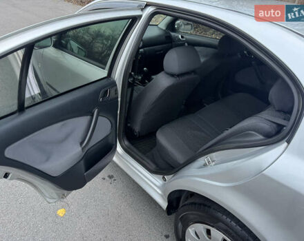 Серый Шкода Октавия, объемом двигателя 1.6 л и пробегом 267 тыс. км за 4700 $, фото 6 на Automoto.ua