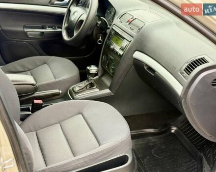 Сірий Шкода Октавія, об'ємом двигуна 1.9 л та пробігом 295 тис. км за 5700 $, фото 13 на Automoto.ua