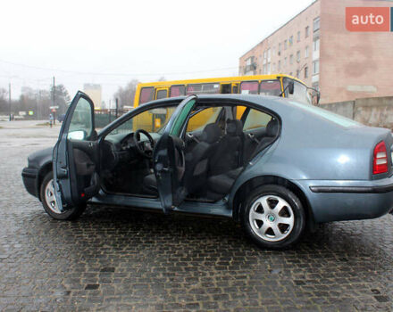 Сірий Шкода Октавія, об'ємом двигуна 1.78 л та пробігом 260 тис. км за 4250 $, фото 11 на Automoto.ua