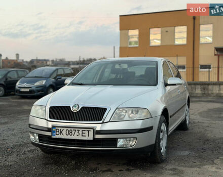 Сірий Шкода Октавія, об'ємом двигуна 1.6 л та пробігом 250 тис. км за 3850 $, фото 3 на Automoto.ua