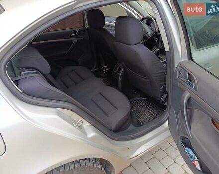 Серый Шкода Октавия, объемом двигателя 2 л и пробегом 370 тыс. км за 4850 $, фото 5 на Automoto.ua