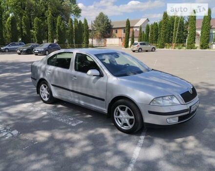 Серый Шкода Октавия, объемом двигателя 1.6 л и пробегом 270 тыс. км за 5900 $, фото 3 на Automoto.ua