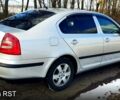 Сірий Шкода Октавія, об'ємом двигуна 2 л та пробігом 210 тис. км за 5500 $, фото 1 на Automoto.ua