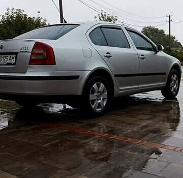 Шкода Октавия 2005 в Сокинянах на Automoto.ua Серый Шкода Октавия, объемом двигателя 1.6 л и пробегом 325 тыс. км за 6000 $, фото 5 на Automoto.ua