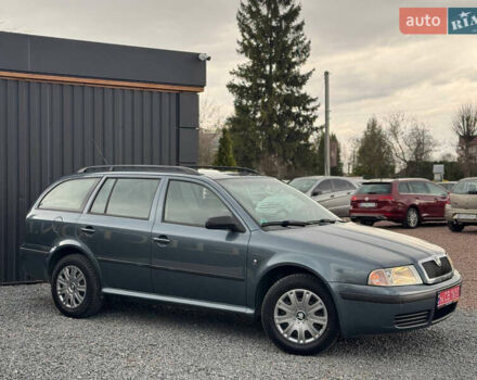 Сірий Шкода Октавія, об'ємом двигуна 2 л та пробігом 220 тис. км за 4850 $, фото 18 на Automoto.ua
