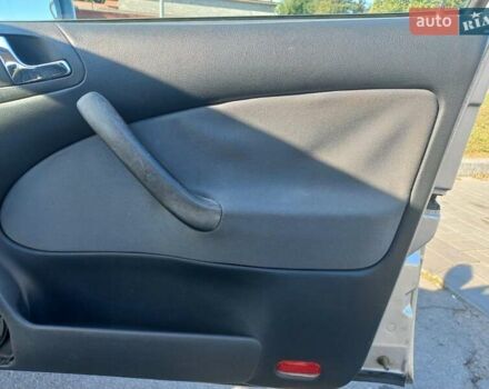 Серый Шкода Октавия, объемом двигателя 1.6 л и пробегом 255 тыс. км за 4200 $, фото 61 на Automoto.ua