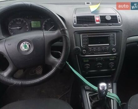 Шкода Октавія 2005 у Вінниці на Automoto.ua Сірий Шкода Октавія, об'ємом двигуна 1.9 л та пробігом 453 тис. км за 4000 $, фото 6 на Automoto.ua