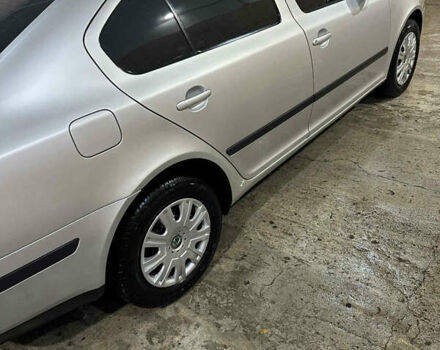 Серый Шкода Октавия, объемом двигателя 1.6 л и пробегом 229 тыс. км за 6300 $, фото 2 на Automoto.ua