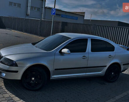 Сірий Шкода Октавія, об'ємом двигуна 2 л та пробігом 360 тис. км за 5000 $, фото 1 на Automoto.ua