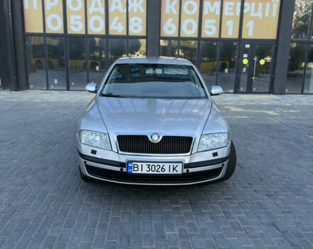 Серый Шкода Октавия, объемом двигателя 1.6 л и пробегом 200 тыс. км за 4650 $, фото 2 на Automoto.ua