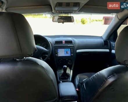 Шкода Октавия 2005 в Черкассах на Automoto.ua Серый Шкода Октавия, объемом двигателя 1.6 л и пробегом 222 тыс. км за 6200 $, фото 8 на Automoto.ua