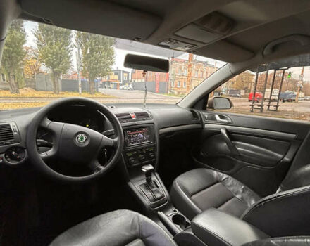 Серый Шкода Октавия, объемом двигателя 1.6 л и пробегом 283 тыс. км за 4700 $, фото 7 на Automoto.ua