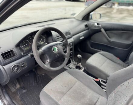 Сірий Шкода Октавія, об'ємом двигуна 1.9 л та пробігом 385 тис. км за 2000 $, фото 12 на Automoto.ua