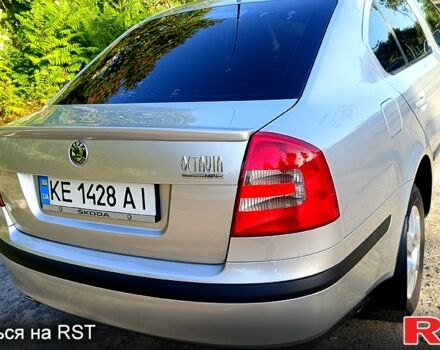 Шкода Октавия 2005 в Каменское - Днепродзержинск на Automoto.ua Серый Шкода Октавия, объемом двигателя 1.6 л и пробегом 255 тыс. км за 5900 $, фото 2 на Automoto.ua