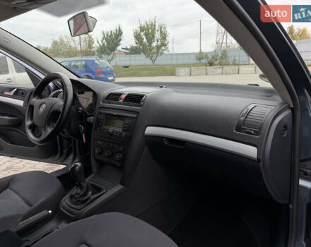 Серый Шкода Октавия, объемом двигателя 1.6 л и пробегом 220 тыс. км за 6350 $, фото 27 на Automoto.ua