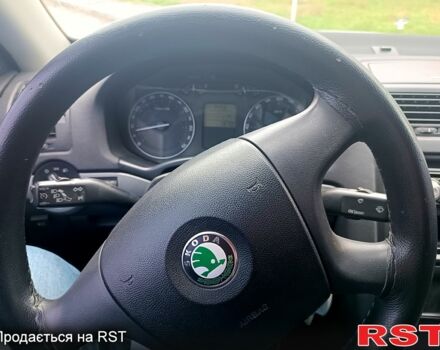 Серый Шкода Октавия, объемом двигателя 1.6 л и пробегом 230 тыс. км за 6800 $, фото 3 на Automoto.ua