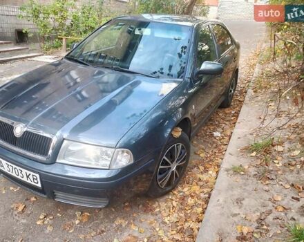 Серый Шкода Октавия, объемом двигателя 1.6 л и пробегом 160 тыс. км за 4300 $, фото 1 на Automoto.ua