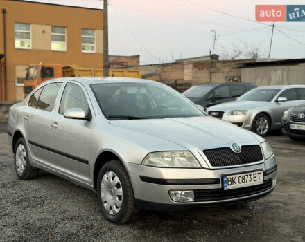 Сірий Шкода Октавія, об'ємом двигуна 1.6 л та пробігом 250 тис. км за 3850 $, фото 12 на Automoto.ua