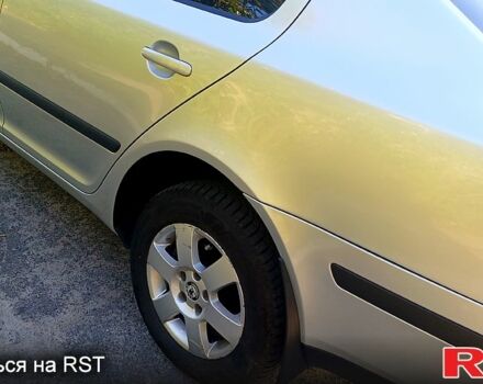 Шкода Октавия 2005 в Каменское - Днепродзержинск на Automoto.ua Серый Шкода Октавия, объемом двигателя 1.6 л и пробегом 255 тыс. км за 5900 $, фото 1 на Automoto.ua