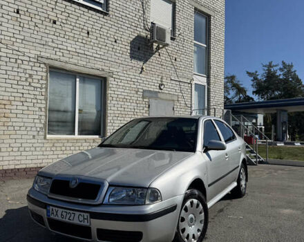 Серый Шкода Октавия, объемом двигателя 1.6 л и пробегом 220 тыс. км за 3900 $, фото 5 на Automoto.ua