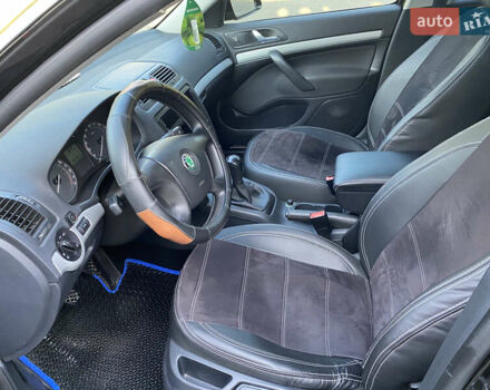 Серый Шкода Октавия, объемом двигателя 1.6 л и пробегом 260 тыс. км за 6000 $, фото 5 на Automoto.ua