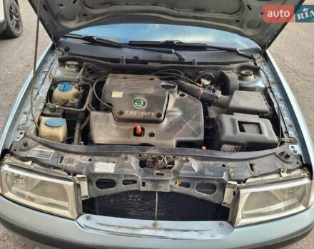 Сірий Шкода Октавія, об'ємом двигуна 1.6 л та пробігом 293 тис. км за 5000 $, фото 1 на Automoto.ua