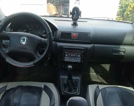 Серый Шкода Октавия, объемом двигателя 1.8 л и пробегом 300 тыс. км за 4700 $, фото 2 на Automoto.ua