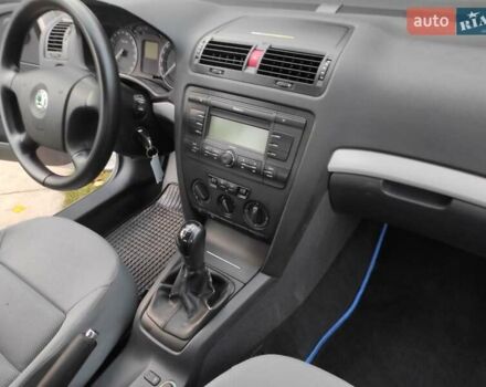 Серый Шкода Октавия, объемом двигателя 1.6 л и пробегом 180 тыс. км за 5190 $, фото 14 на Automoto.ua