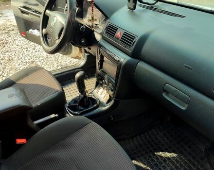 Серый Шкода Октавия, объемом двигателя 1.6 л и пробегом 428 тыс. км за 5000 $, фото 3 на Automoto.ua