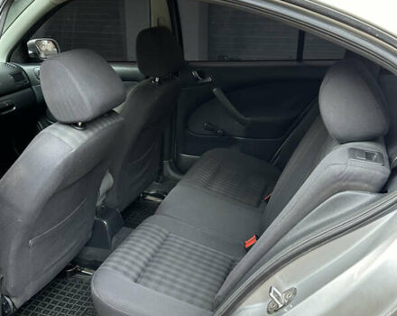 Серый Шкода Октавия, объемом двигателя 1.6 л и пробегом 215 тыс. км за 4550 $, фото 24 на Automoto.ua