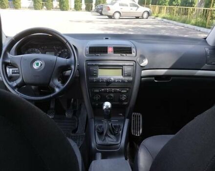 Серый Шкода Октавия, объемом двигателя 1.6 л и пробегом 270 тыс. км за 5900 $, фото 8 на Automoto.ua