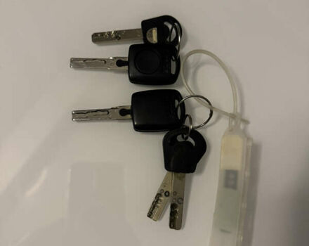 Серый Шкода Октавия, объемом двигателя 1.6 л и пробегом 267 тыс. км за 4700 $, фото 19 на Automoto.ua